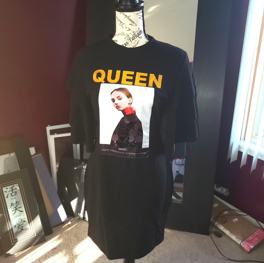 Queen Tshirt Dress